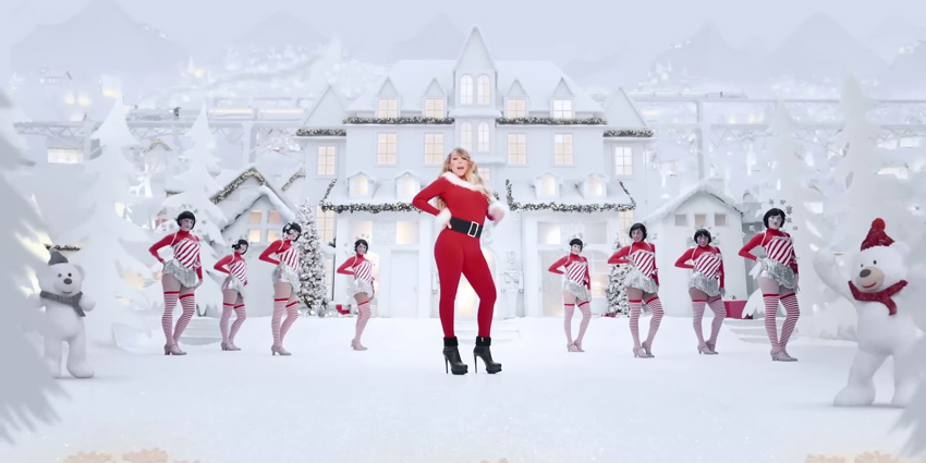 มีอะไรซ่อนใน 'ฉาก’ MV All I Want for Christmas is You ที่พาแม่มารายห์