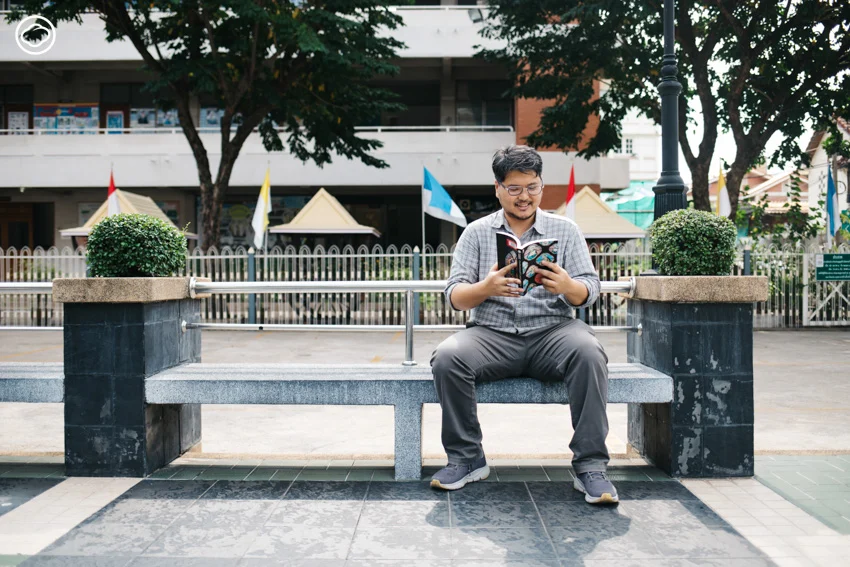 ท่องโลกคริสตศิลป์กับ ดร.ตั้ว-ปติสร เพ็ญสุต เจ้าของคอลัมน์ ‘ครุ่นคริสต์’ ผู้ละทิ้งชีวิตในอารามมาเป็นผู้เชี่ยวชาญด้านโบราณคดีคริสต์