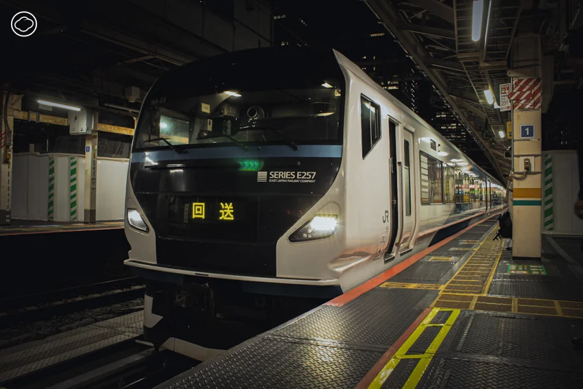 แชร์วิธีขึ้นรถไฟชานเมืองญี่ปุ่นในตู้คนน้อย และที่นั่งไหนในชินคันเซ็นนั่งสบายสุด