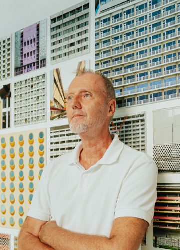 Walter Koditek นักผังเมืองชาวเยอรมันผู้ตระเวนถ่ายตึกโมเดิร์น 500 แห่งทั่วกรุงเทพฯ