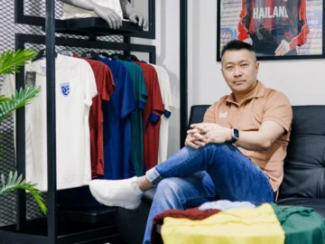 วิศัลย์ วนะศักดิ์ศรีสกุล ผู้นำเกมรุกพา Warrix คว้าลิขสิทธิ์เสื้อบอลไทยกับภารกิจเพื่อผู้พ้นโทษ
