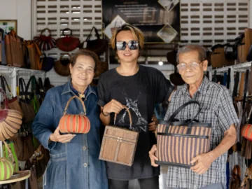 จากอำเภอต้นตาลล้านต้นสู่ชุมชนทอใยตาล โดยทายาทครูช่างผู้พา ‘โหนดทิ้ง’ ไปไกลระดับโลก