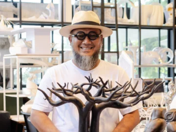 Dong Sculpture ลูกชาวนาผู้ไม่เดินตามใครสู่นักสร้างสรรค์ประติมากรรมสาธารณะที่มีผลงานทั่วโลก