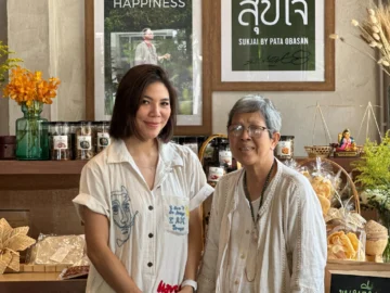 สุขใจ by ป้าตา โอบะซัง เชียงใหม่ ร้านอาหารไทยไม่ใส่เนื้อสัตว์ที่คนไม่กินมังสวิรัติก็สุขใจได้