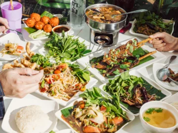 ตำมัง อาหารอีสานวีแกนดีกรี MICHELIN Guide 2025 ปรับสูตรให้คนกินเจไม่กินเจอร่อยด้วยกันได้